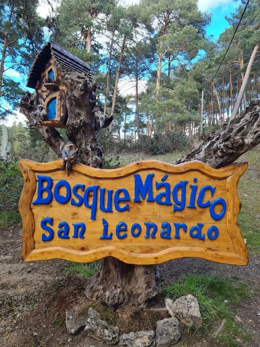Bosque Mágico Fuente del Pino